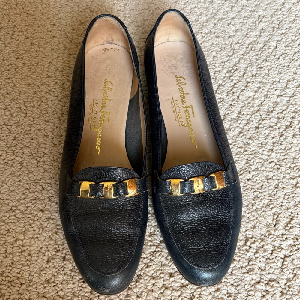 Salvatore Ferragamo Ponza Classic Loafer in Black